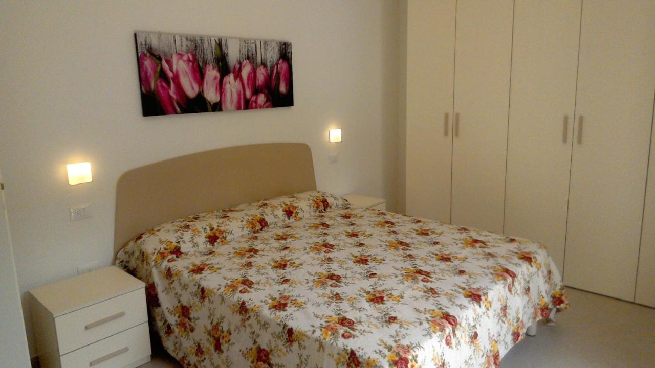 Verde Mare "Appartamenti Per Vacanze" Tortoreto Luaran gambar