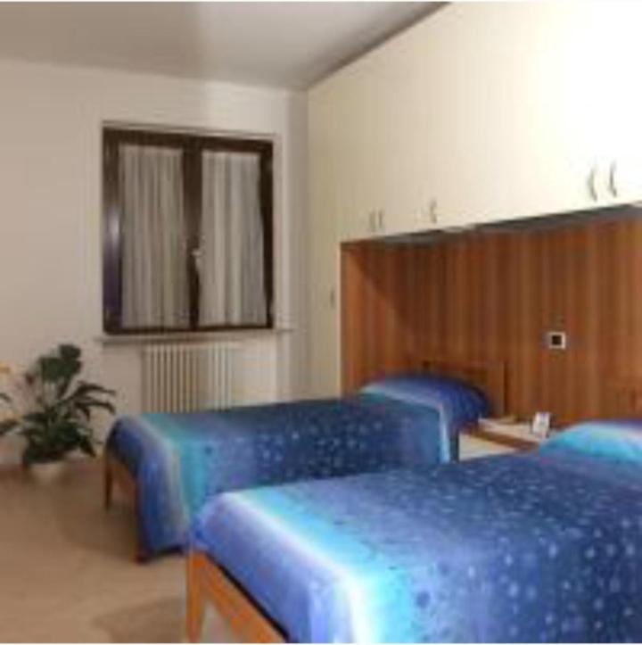 Verde Mare "Appartamenti Per Vacanze" Tortoreto Luaran gambar